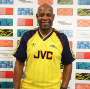 贝博APP体育官网:枪手现在缺乏创造力,球员踢得太死